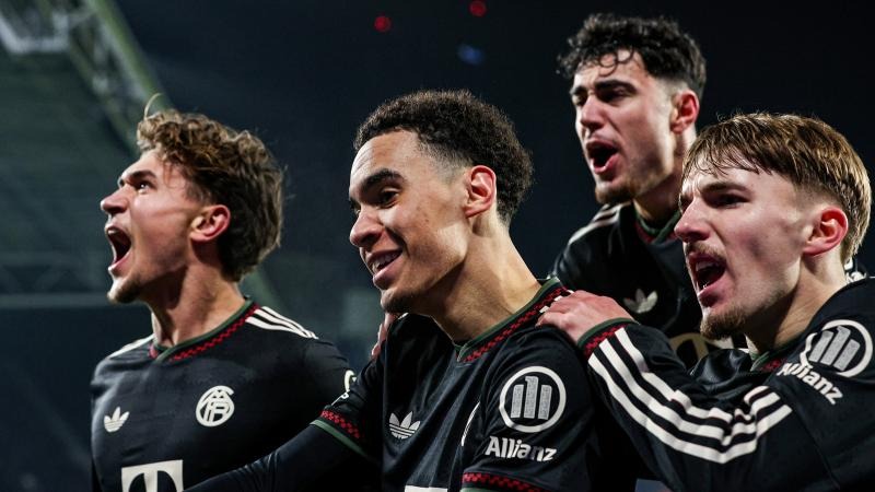 康宁汉姆自投自抢成功，邓罗三分绝平失败，活塞惜败