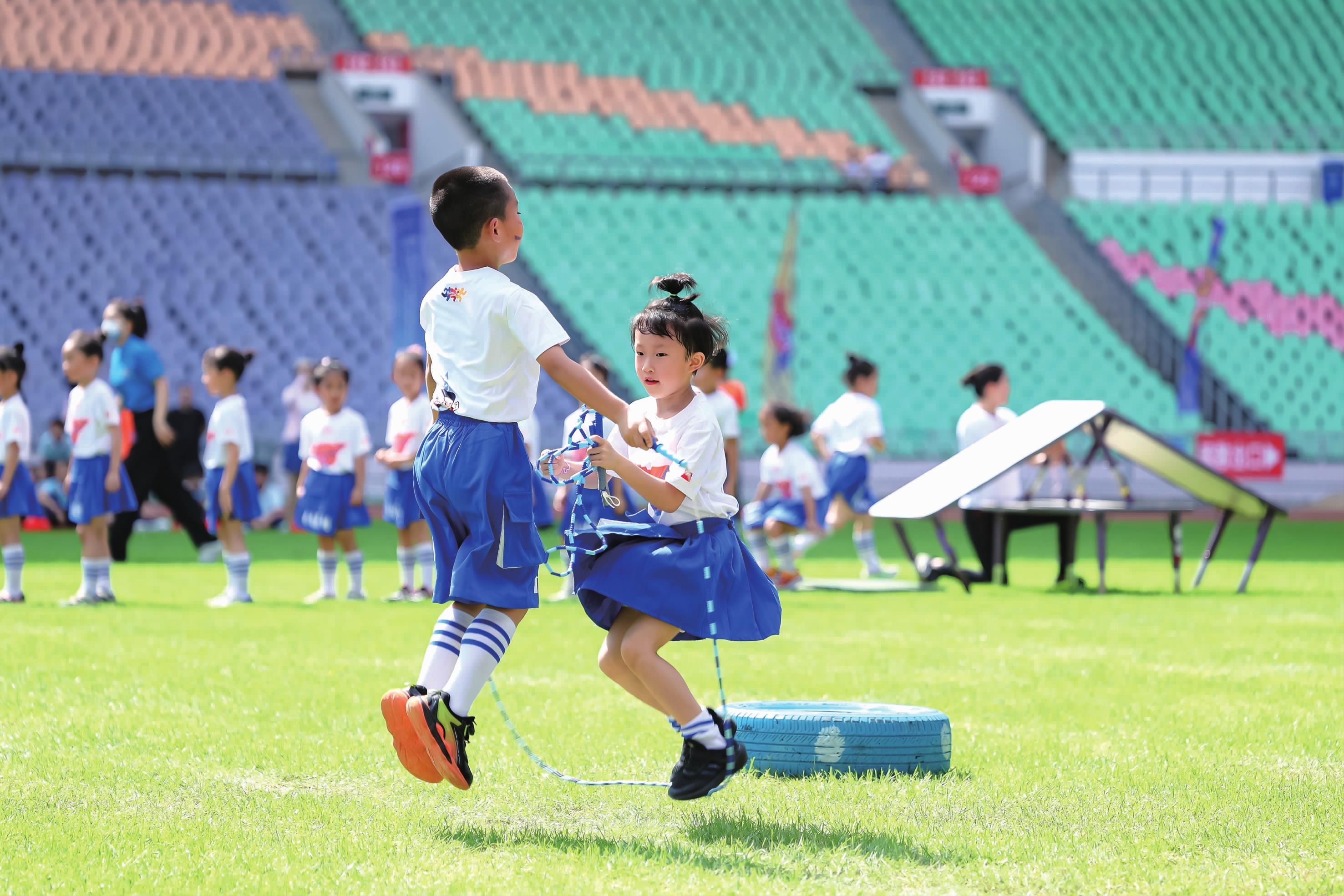 德州扑克里长期思维的重要性（德州扑克中的长线思维为何至关重要）